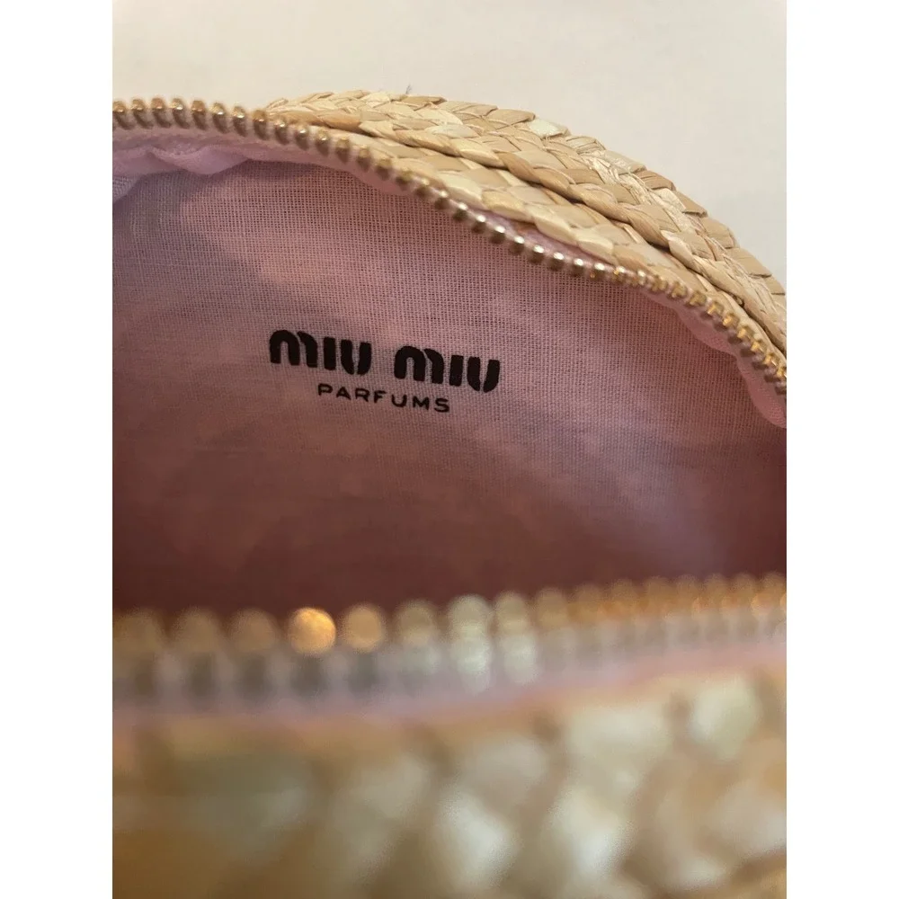 Miu Miu Parfums Round Woven Straw‎ Wristlet Vanity Case Cosmetic Travel Bag Gym